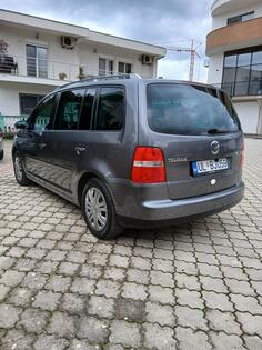 Volkswagen - Touran - 2.0 tdi 8v