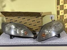 Oba fara za Volkswagen - Golf Plus    - 2007