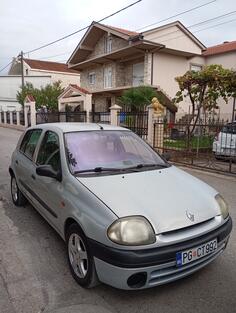 Renault - Clio - 1.2 8 V