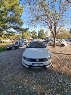 Volkswagen - Passat - 2.0 TDI