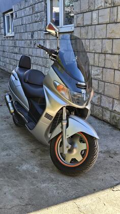 Suzuki - Burgman AN250