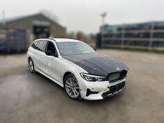 U djelovima BMW - 325 Gran Turismo