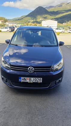 Volkswagen - Touran - 2,0