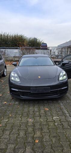 Porsche - Panamera - 4s