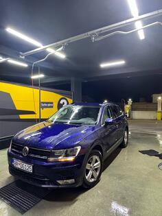 Volkswagen - Tiguan - 2.0 TDI