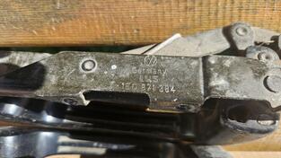 U djelovima Volkswagen - Golf 3 1.5