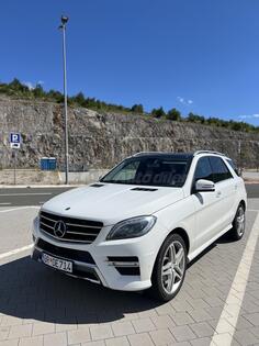 Mercedes Benz - ML 350 - BLUETEC 4MATIC