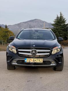 Mercedes Benz - GLA 220 - GLA 220 D 4MATIC