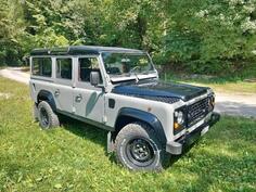 Land Rover - Defender