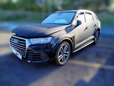 U djelovima Audi - Q7
