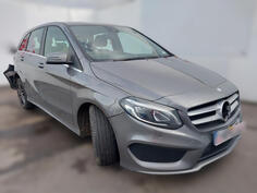 U djelovima Mercedes Benz - B 200