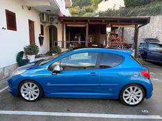 Peugeot - 207 - 1.6 T+
