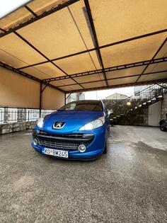 Peugeot - 207 - 1.6 T+