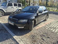 Škoda - Octavia - 16