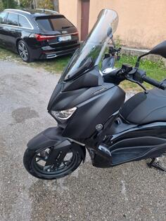 Yamaha - Xmax
