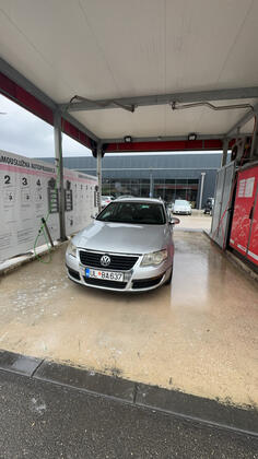 Volkswagen - Passat - 2.0