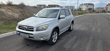 Toyota - RAV 4 - 2.2