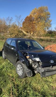 Volkswagen - Golf 4 - 1.6