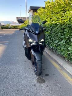 Yamaha - XMAX 300 TECH