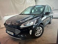 Ford - Kuga - 1,5 cm 88kw TITANIUM automatik
