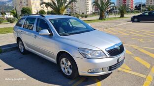 Škoda - Octavia - 1.6