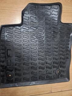 Patosnice za Audi - Q3