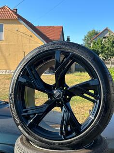 Fabričke felne i Continental gume