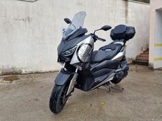 Yamaha - X-Max