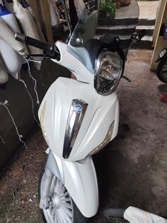 Piaggio - Beverly