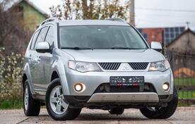 Mitsubishi - Outlander - 2.0disel 4x4