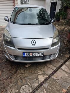Renault - Grand Scenic - 1.9 dci
