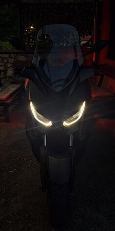 Yamaha - Xmax