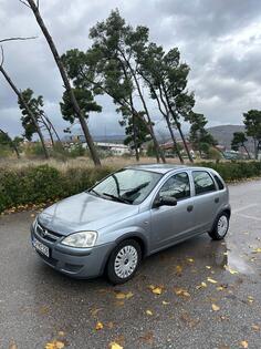 Opel - Corsa - 1.0