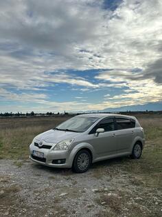 Toyota - Corolla Verso - 2.2D-4D