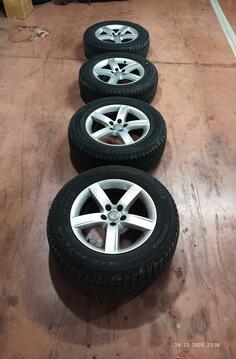 Fabričke felne i Debica nove 235 65 R 17 zimske gume