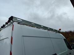 Krovni nosači, koferi, šatori i galerije