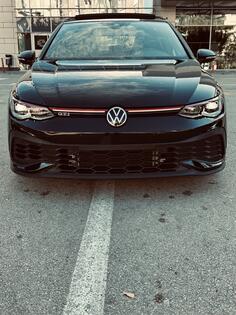 Volkswagen - Golf 8 - 2.0 club sport