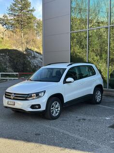 Volkswagen - Tiguan - 2.0 TDI