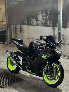 Suzuki - GSX-R