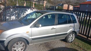 Ford - Fusion - 1.4