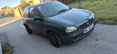 Opel - Corsa - 1.0