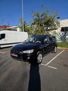 Mitsubishi - Outlander - 2.2 DID INTENSE AUTOMAT
