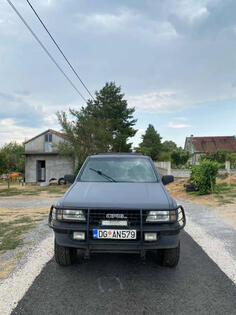 Opel - Frontera - sport