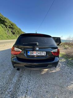 BMW - 318