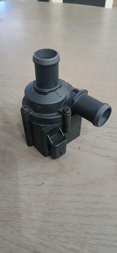 Pumpe za Audi - A6    - 2016