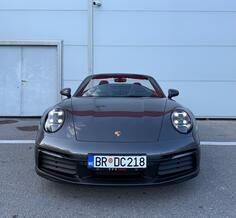 Porsche - Carrera - Cabrio V6 Boxer