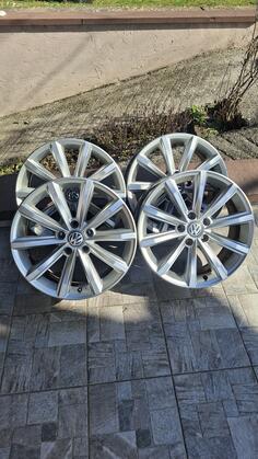 Fabričke felne i ljetna gume