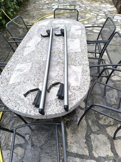 Krovni nosači, koferi, šatori i galerije