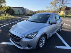 Mazda - 2 - Skyactiv