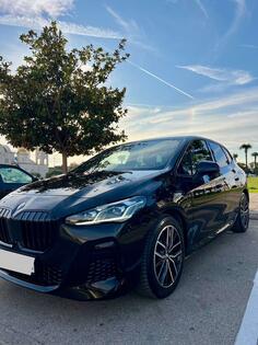 BMW - 218 Active Tourer - BMW 218 i